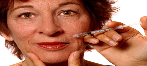 טיפול בקמטים עם חומרי מילוי